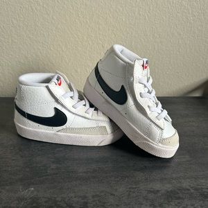 Nike Blazer Mid ‘77 - 7C